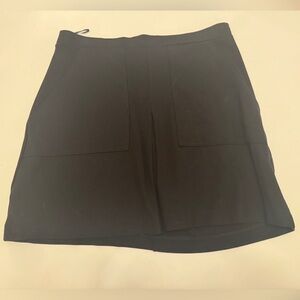 EUC French Connection Black Pleated Skirt Medium 10